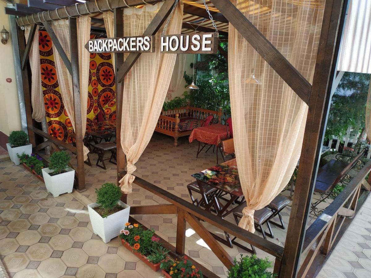 Sim Sim Hostel & Guest House Near The Church Самарканд Екстериор снимка